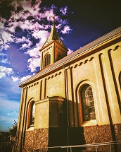 Catedral São Francisco de Assis, monumento histórico e cartão postal de Caçador.