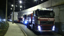 Transporte de transformador: Depois de cinco dias parada em Caçador, carreta de 12 eixos segue viagem. Foto Dittesc.
