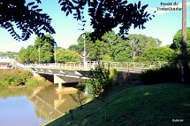Ponte do Trabalhador localizada na cidade de Caçador. Liga o Centro com o bairro Vila Kurtz. Foto: Erci Bohrer