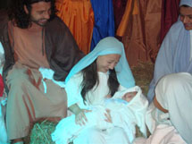 Cena da apresentação da peça "Auto de Natal", realizada pelo Grupo Temporá na Cabanha Rancho Fundo. Foto: Divulgação. Dez/2007