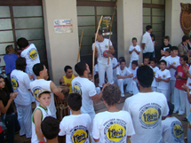 Grupo de Capoeira Quilombo do Contestado. Foto Murilo Roso. Março 2009.