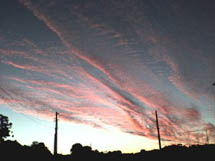 O céu de Caçador, típico de outono, na tarde desta quinta-feira, 18. Foto: Gabriel da Costa Leite.