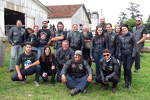 Motociclistas do Moto clube Dragões da Noite – Curitiba PR / Caçador- SC. Foto enviada por Camila Ribeiro.