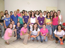 Colaboradoras da empresa Corfio/Eletrocal recebem homenagem pelo Dia Internacional da Mulher, com sorteio de kit’s de beleza e curso de maquiagem. Foto Deisiane Goes. 06/03/2009.
