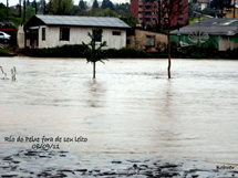 Enchente 08/09/11. Rio do Peixe. Centro de Caçador. Foto Erci Bohrer.