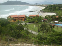 Foto Ruth Mariani. Praia de Mariscal, litoral de SC.