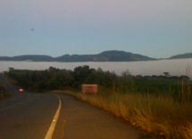 Neblina. Madrugada do dia 10 de maio, no trevo BR-116 - SC 302. Foto Charles Blasius.