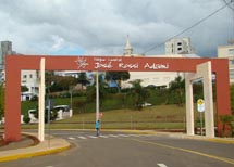 Entrada do Parque Central "José Rossi Adami". Foto Murilo Roso.