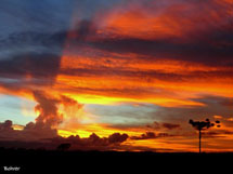 Por do sol em Caçador em 05/01/14. Foto Erci Bohrer.