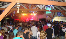 Show de Zé Rodrigues e Vitor, na abertura do Rancho Sorgatto, sábado, dia 8 de março. Caçador ganha mais um ótimo local para festas e eventos. Foto Murilo Roso.