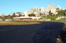 Início da pavimentação da Rua que vai cortar o futuro Parque Central de Caçador. Foto Murilo Roso. maio de 2008.
