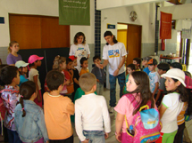 "Ciranda SESC" levou centenas de crianças ao SESC Ler de Caçador, onde conheceram e brincaram com brinquedos antigos. Foto Murilo Roso. Outubro 2008.