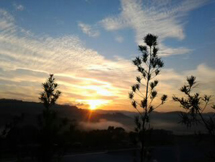 "Sol nascente de hoje 04.02.14". Foto enviada por Juliana Rodrigues Angeli.