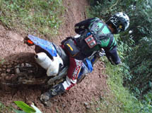 Trilha Enduro de Moto. Foto Caçador Moto Clube.