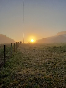 Amanhecer na fazenda vó Maria, em Água Doce (SC).