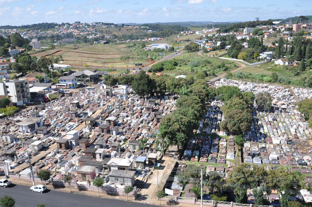Cemitério Municipal: Recadastramento de túmulos encerra nesta sexta-feira - Portal Caçador Online